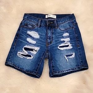 NWOT MUDD FLX Stretch High-Rise Midi Juniors Jean Shorts